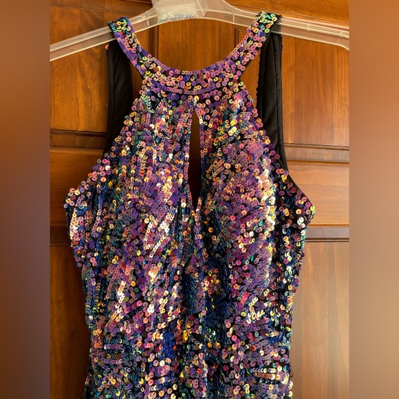 Mac Duggal Sequin Short Dress - Picture 2 of 7